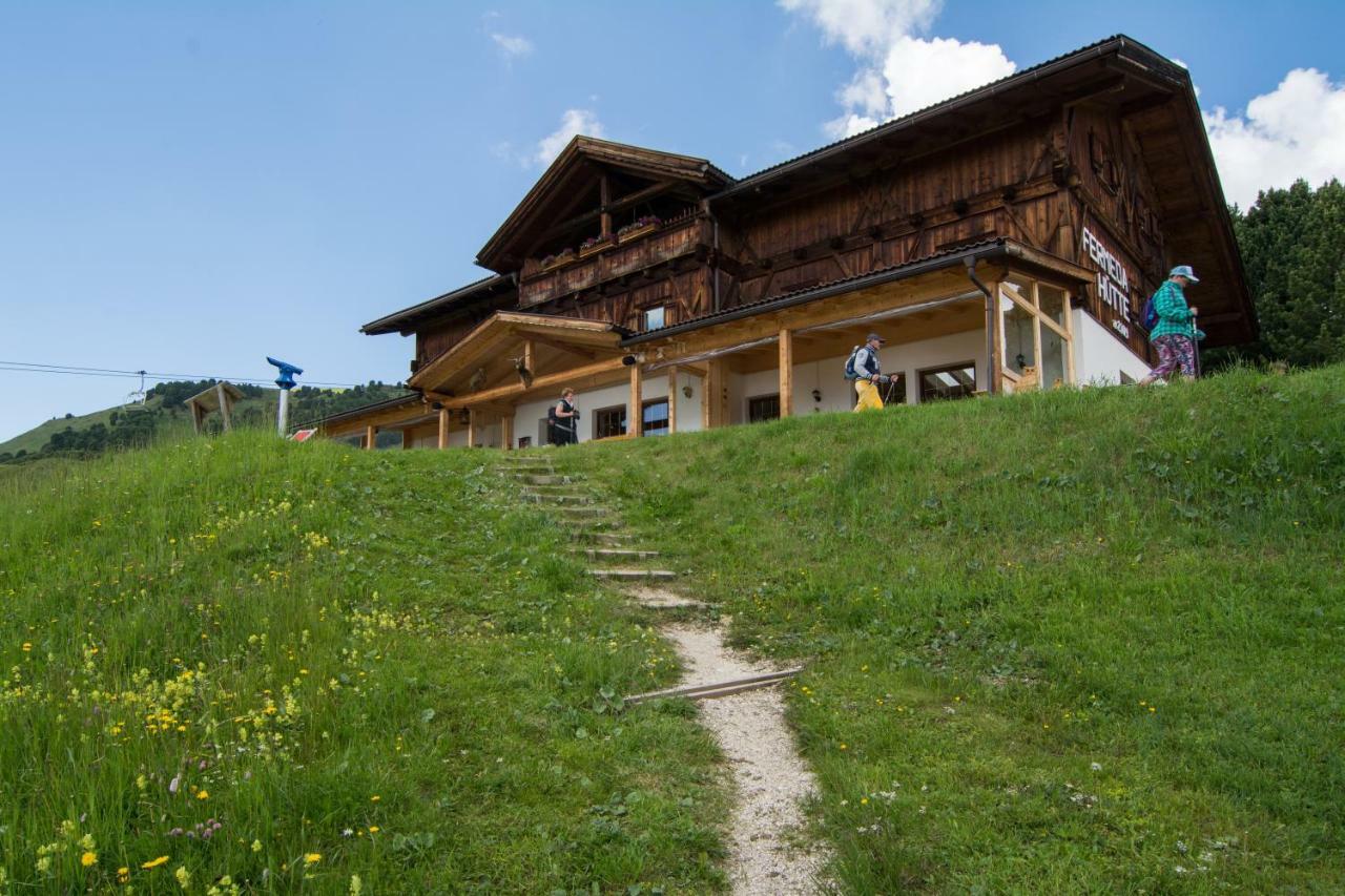 Maison d'hôtes Rifugio Fermeda Hutte à Santa Cristina Val Gardena Extérieur photo