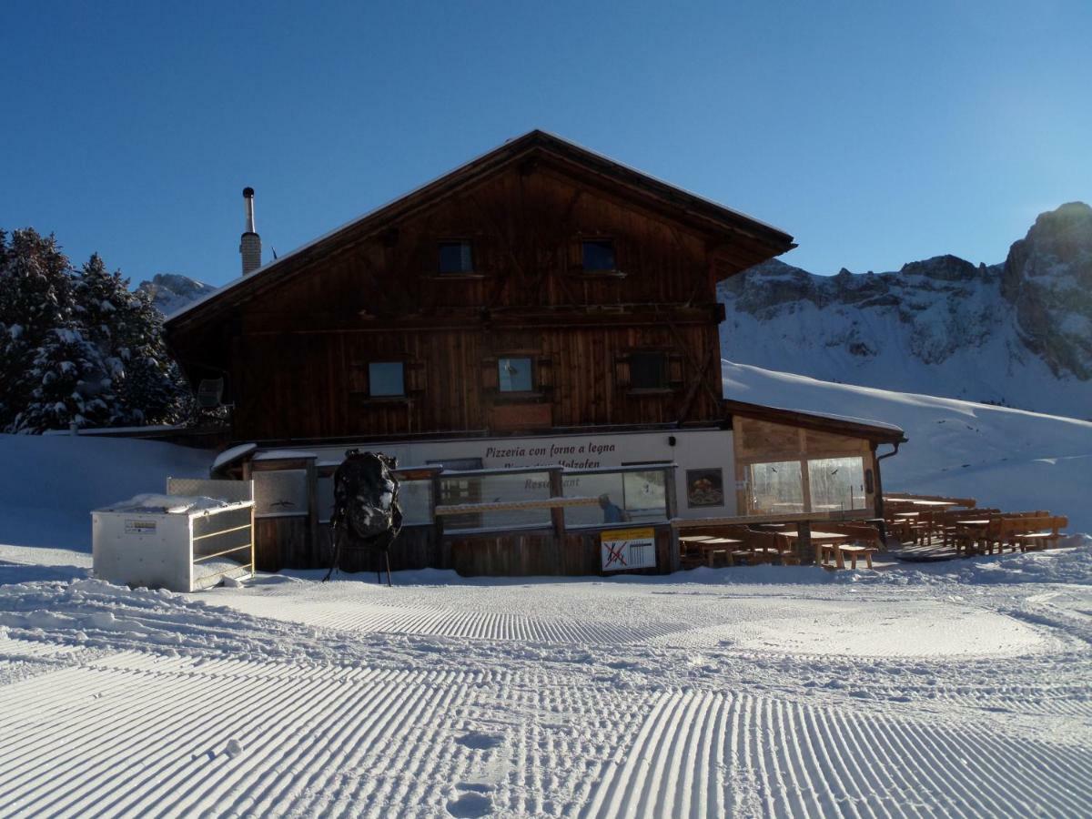 Maison d'hôtes Rifugio Fermeda Hutte à Santa Cristina Val Gardena Extérieur photo
